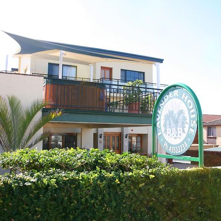 Lavender House Bed & Breakfast Entrance Luaran gambar