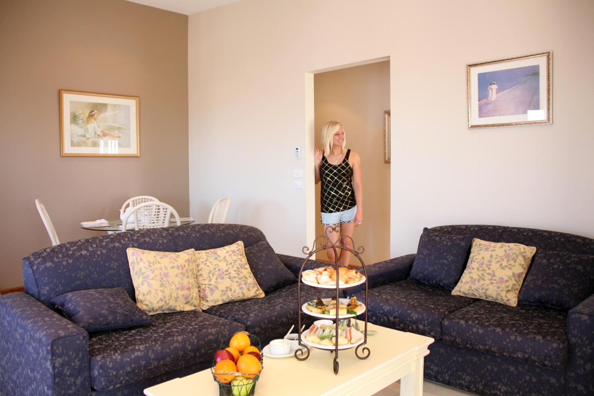 Lavender House Bed & Breakfast Entrance Luaran gambar