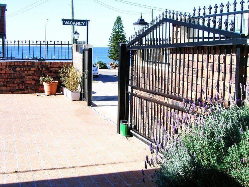 Lavender House Bed & Breakfast Entrance Luaran gambar